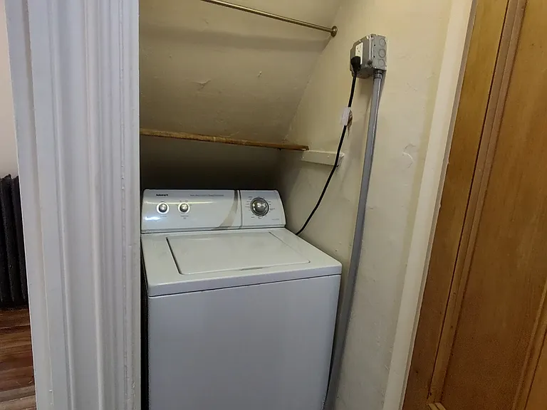 28 Mount Auburn St #1 — Photo 14
