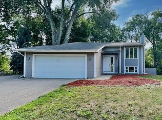 15665 Skyline Ave NW, Prior Lake, MN 55372