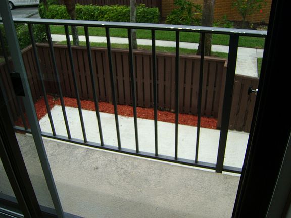 3rd image of 3735 SW Sunset Trace Cir