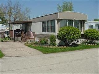 2nd image of 86 6th Ct