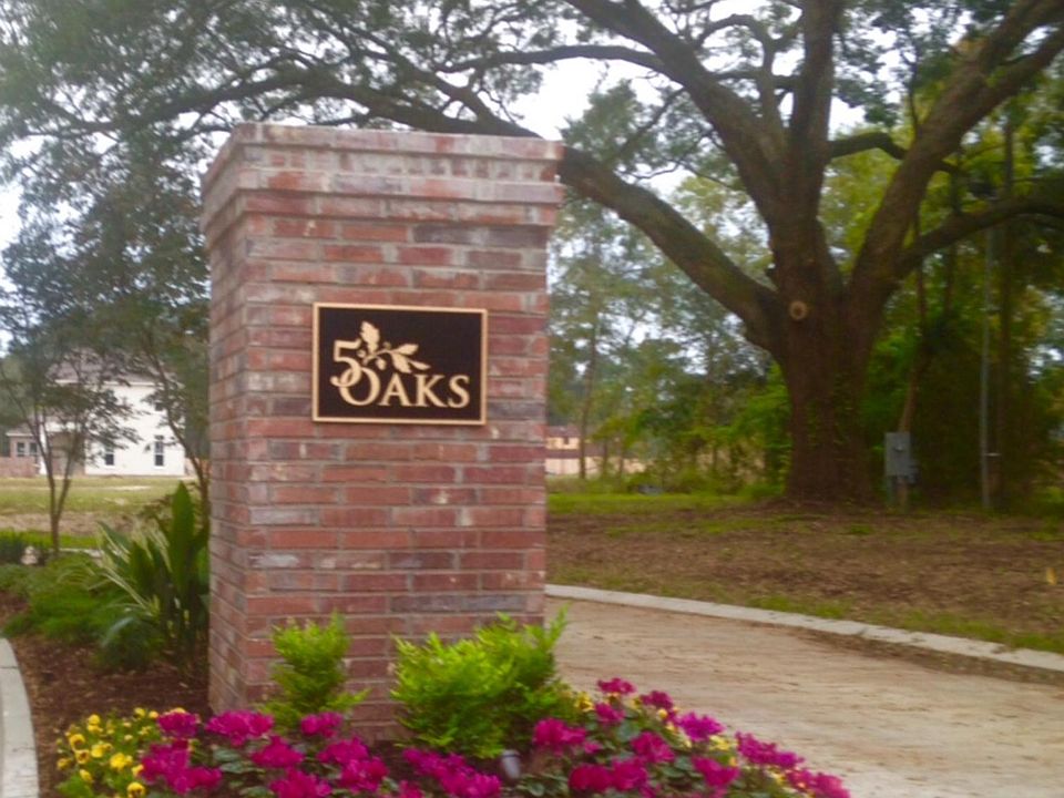 2nd image of 1240 Five Oaks Dr