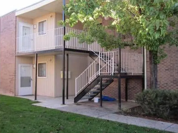 3965 S 805 E APT B, Murray, UT 84107