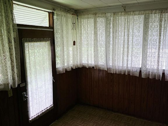 2nd image of 5513 Avenue P