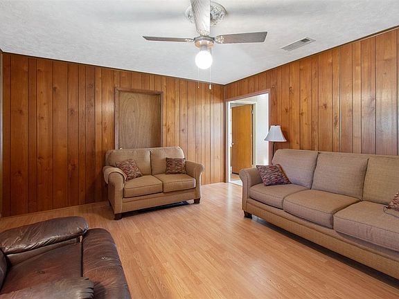5th image of 117 County Road 247a