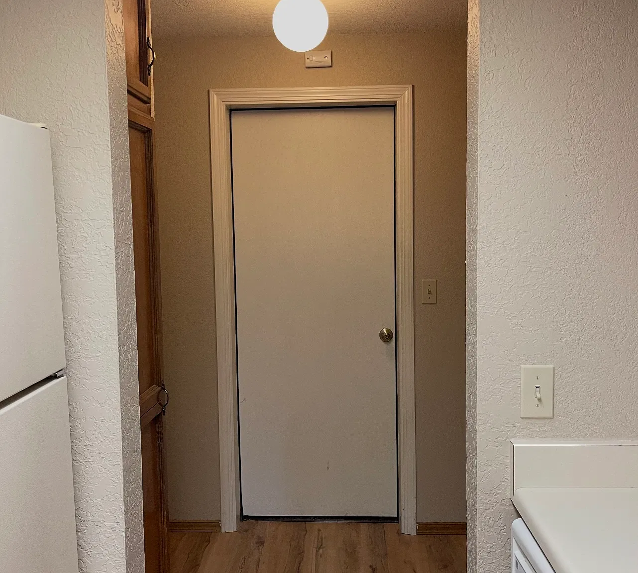 3 bed, 1150 sqft, $1,700 — Photo 2