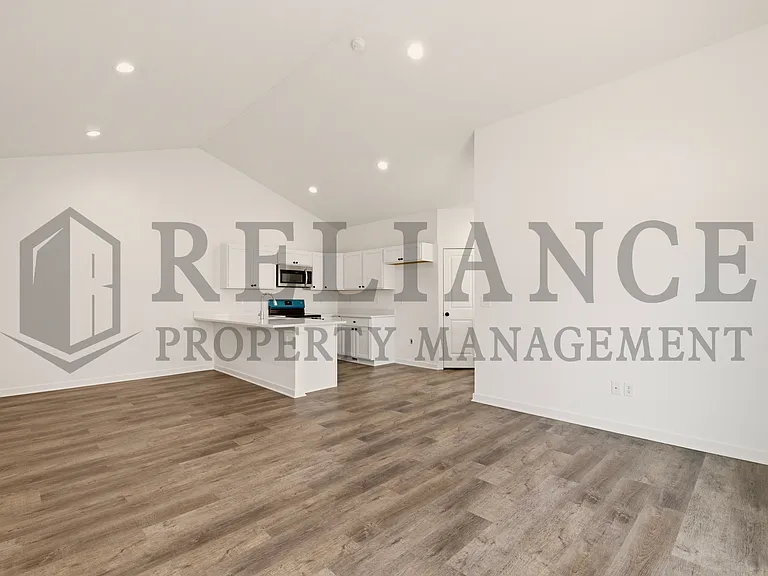 5249 N Pinecrest St — Photo 10