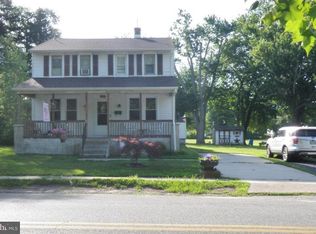 33 W Park Ave, Lindenwold, NJ 08021