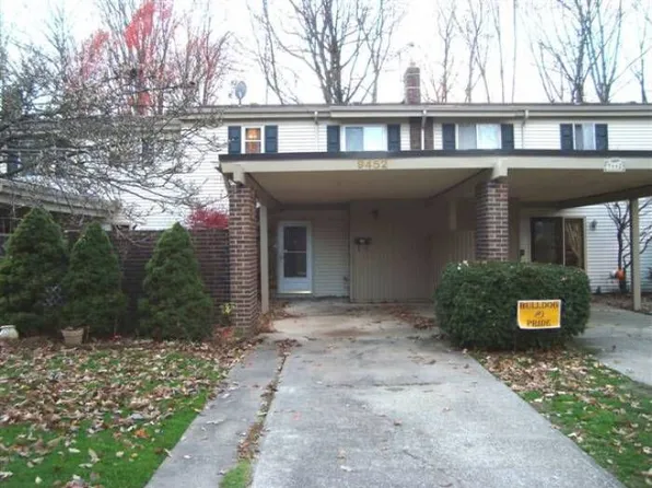 9452 Fernwood Dr #9452, Olmsted Falls, OH 44138
