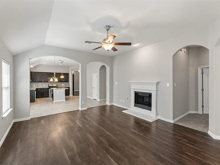 1004 Water Garden Cir — Photo 14