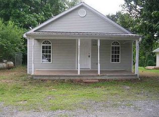 1828 Moore Ln, Gainesville, GA 30507