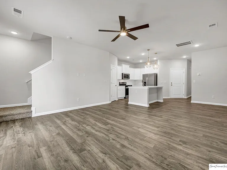 231 Sunny Hill Dr — Photo 5