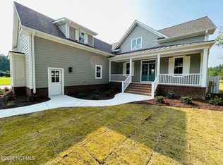 138 Lakeside Dr, Hertford, NC 27944