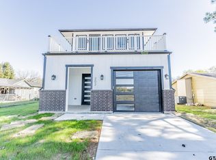 202 Reservoir St, Sulphur Springs, TX 75482