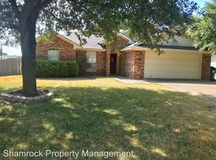 268 Cross Country Dr, Hewitt, TX 76643