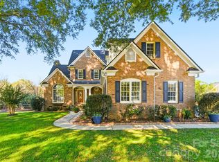 6024 Highview Rd, Matthews, NC 28104