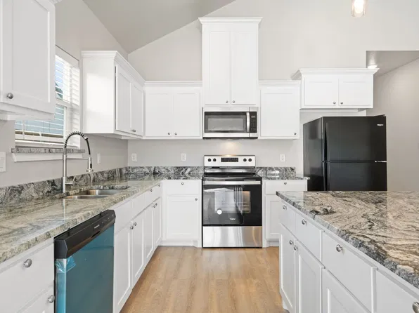 2306 Church St, Greenville, TX 75401