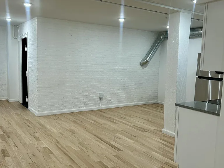 155 River St #BC — Photo 9