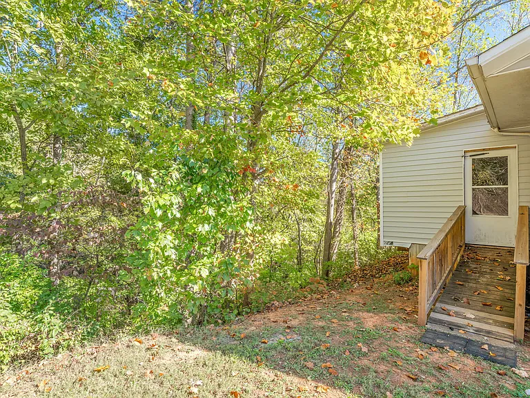 110 Humphrey Way — Photo 20