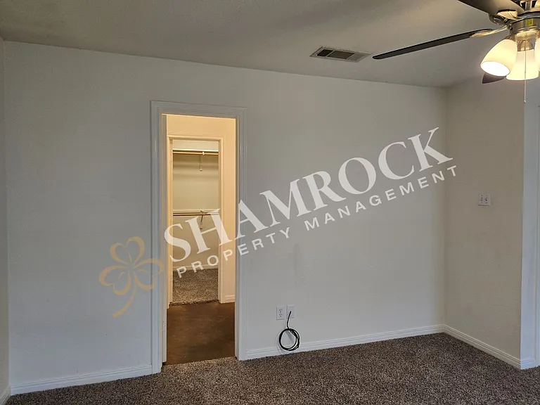 3084 Clydesdale Way — Photo 7