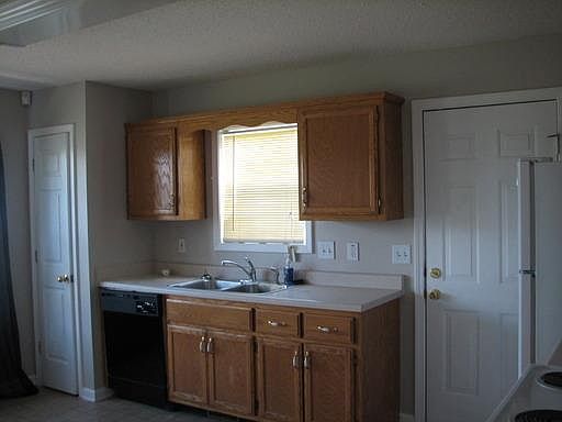 2nd image of 60 Grassmire Dr