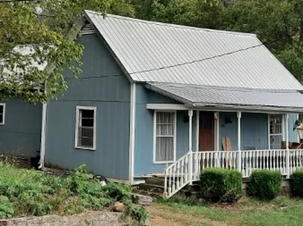 108 Walnut St, Leslie, AR 72645