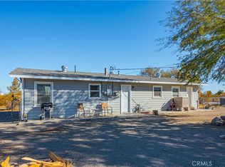 13550 Avondale Rd, Phelan, CA 92371