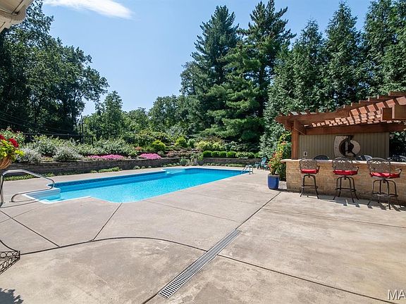 4th image of 31 Ranch Ct