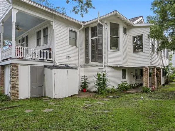 5245 1/2 Prytania St, New Orleans, LA