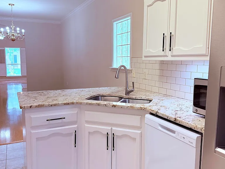 13344 Natchez Ct — Photo 11