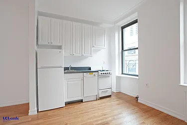 Rented by LC Lemle Real Estate Group