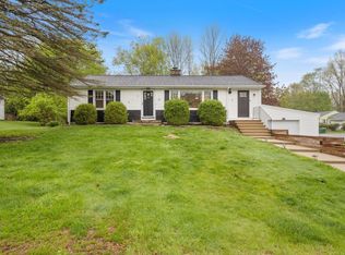 4 Thomas St, Rochester, NH 03867