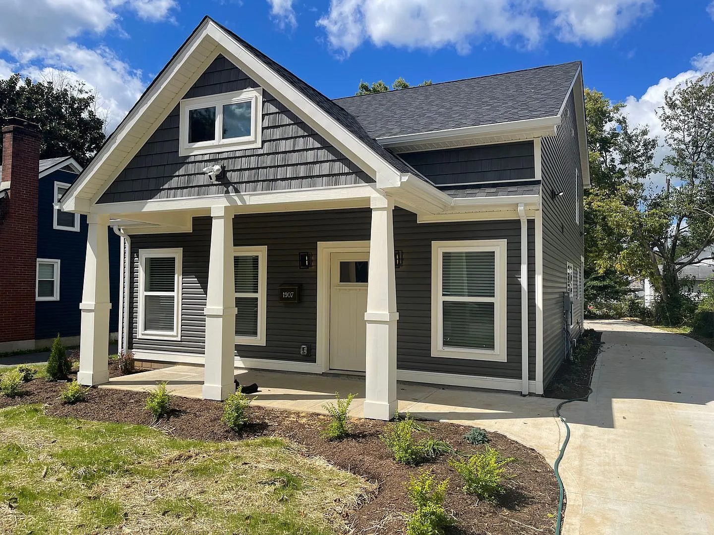 514 Addison NEW 4bd/5bth — Photo 2