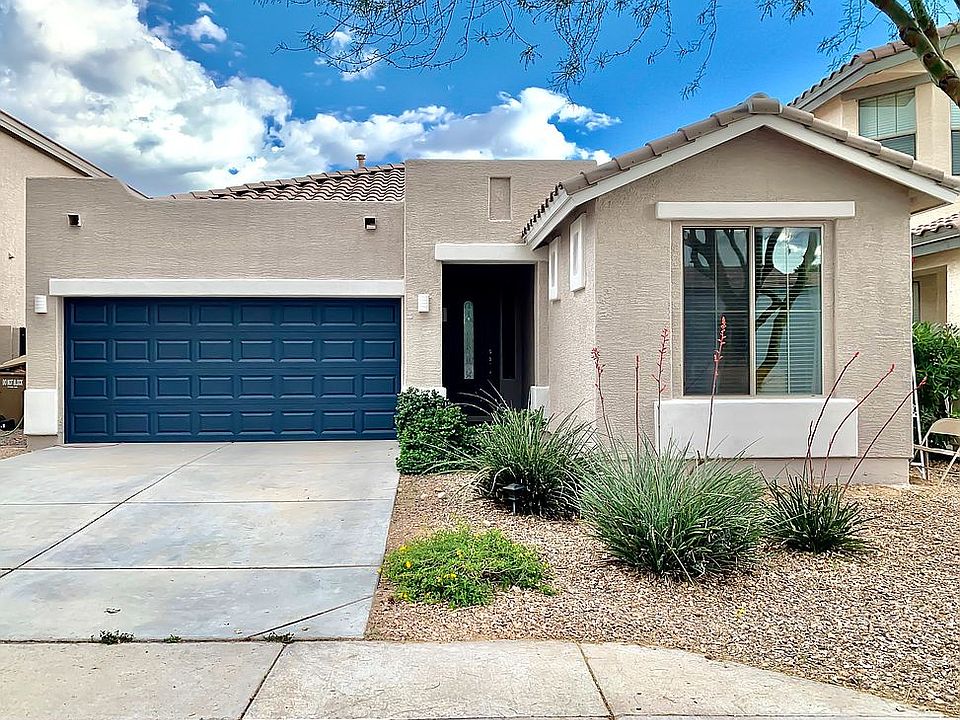 1st image of 10393 W Foothill Dr