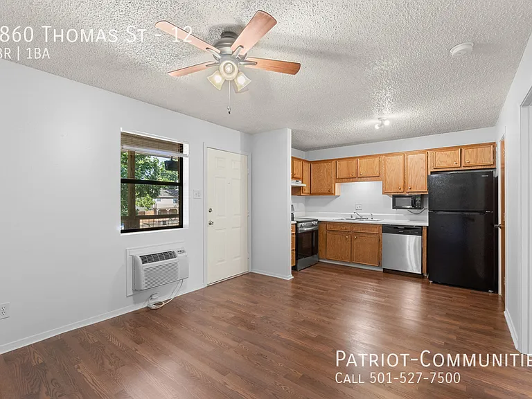 8860 Thomas St #12 — Photo 2