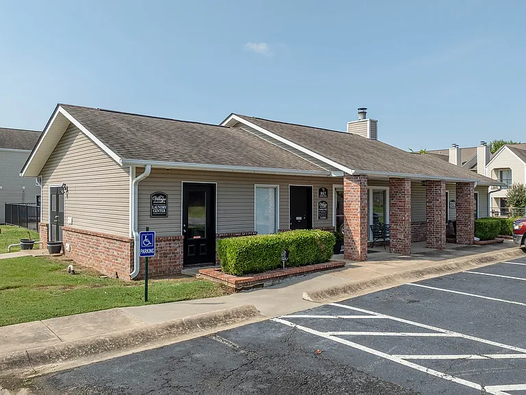 Leasing Office