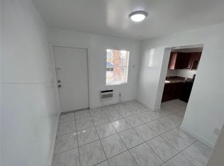 1935 SW 2nd St #4, Miami, FL 33135