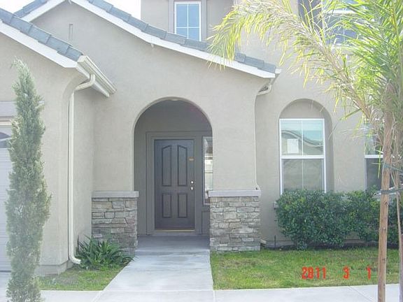 13215_Early_Crimson_030