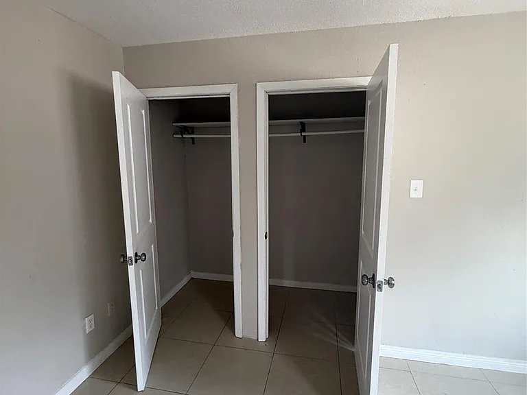 1209 Glenn Ave — Photo 12
