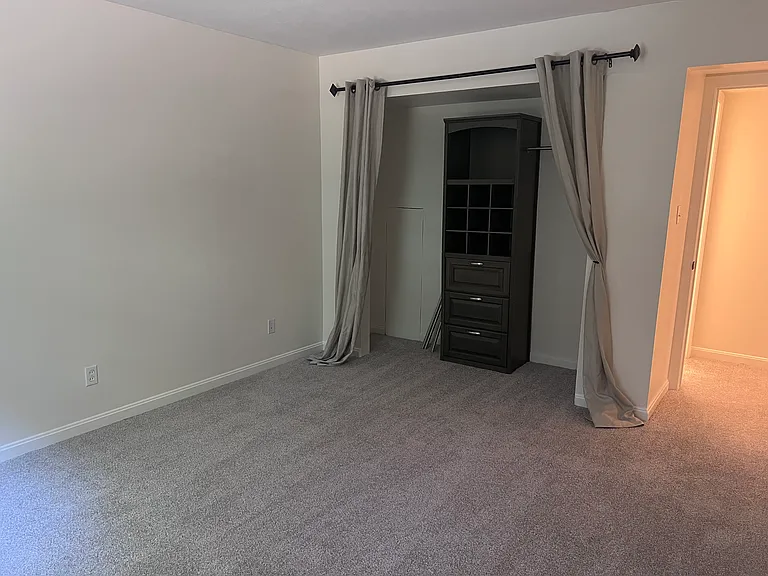 primary bedroom closet
