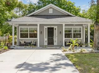 810 S 7th St, Fernandina Beach, FL 32034