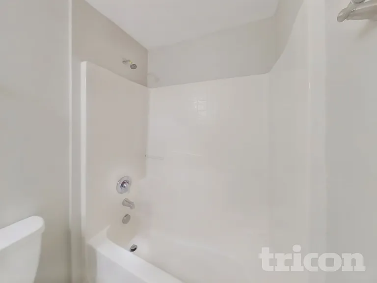 4138 Clearbrook Cove Rd — Photo 10
