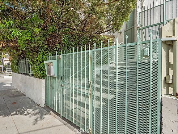 2nd image of 6036 Hazelhurst Pl APT C