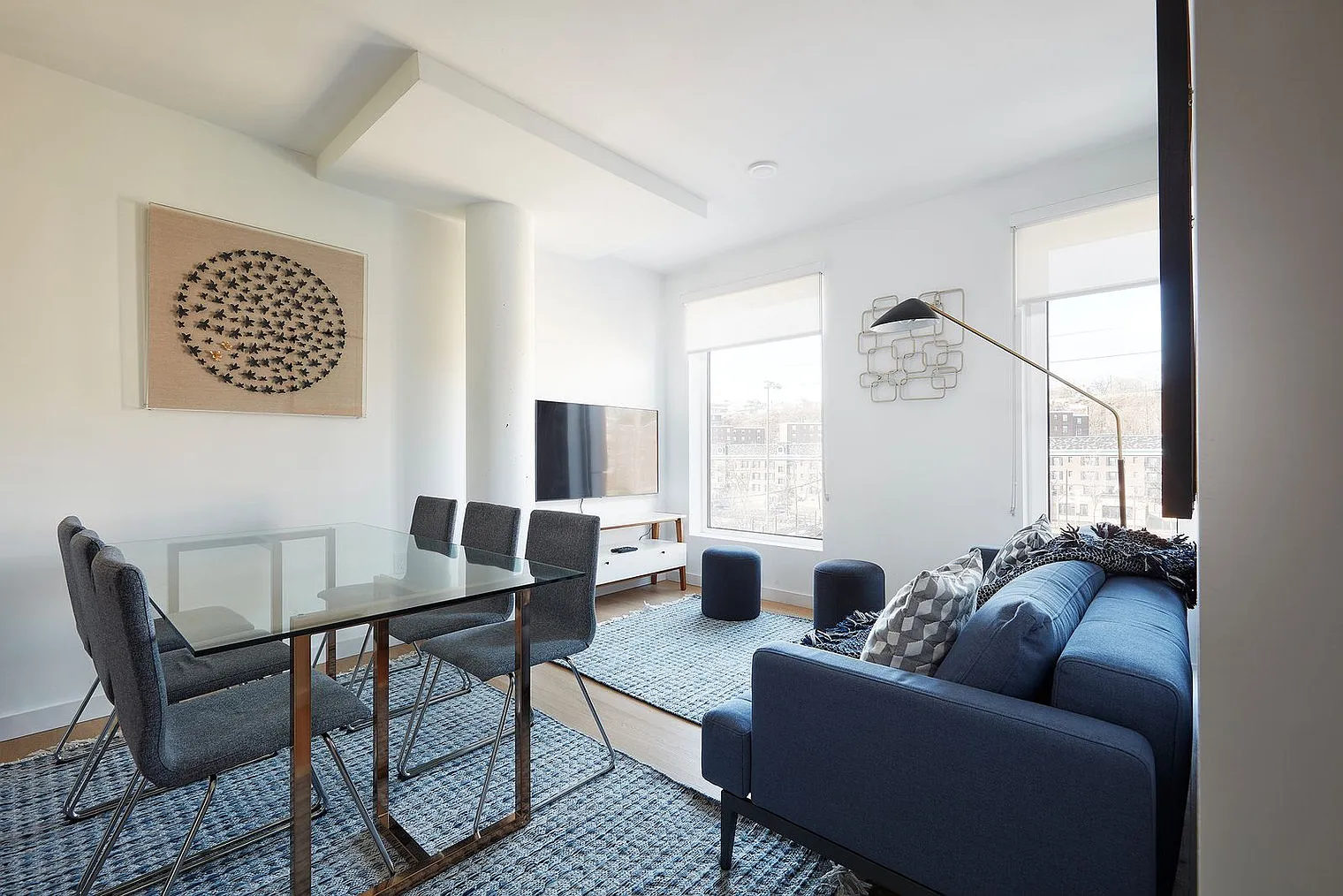 3 bed, 2.0 bath, 1184 sqft, $9,111 — Photo 1