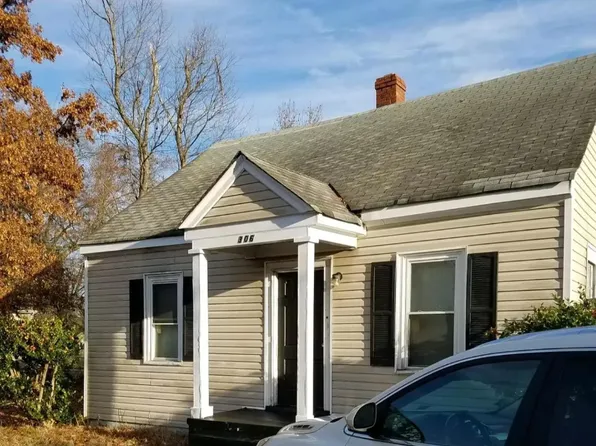 306 Saint Claire Ln, Richmond, VA 23223