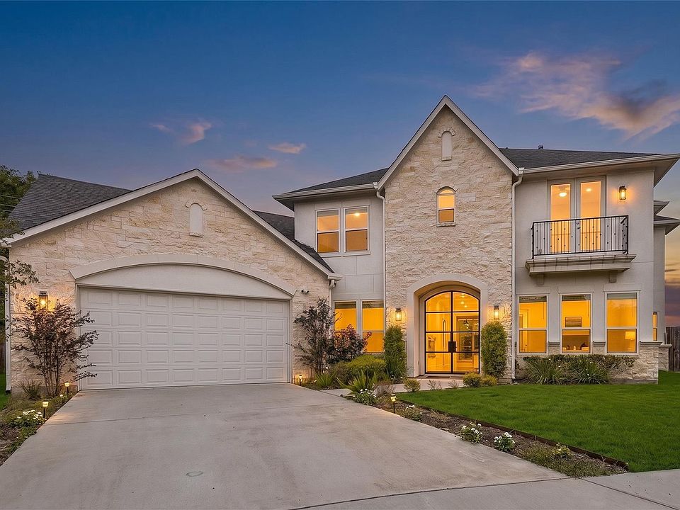 1st image of 8002 N Circle Dr