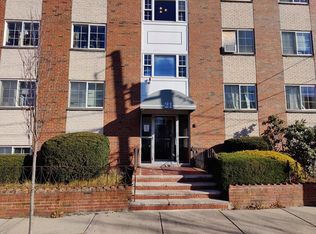 21 Staples Ave APT 35, Everett, MA 02149