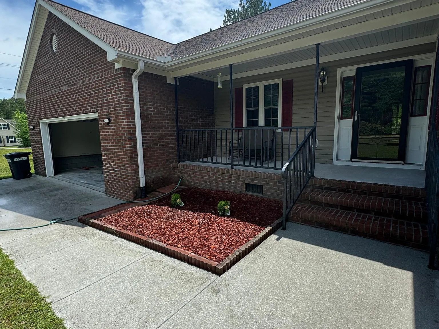 304 Haws Run Rd — Photo 1