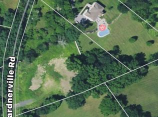 307 Gardnerville Rd, New Hampton, NY 10958