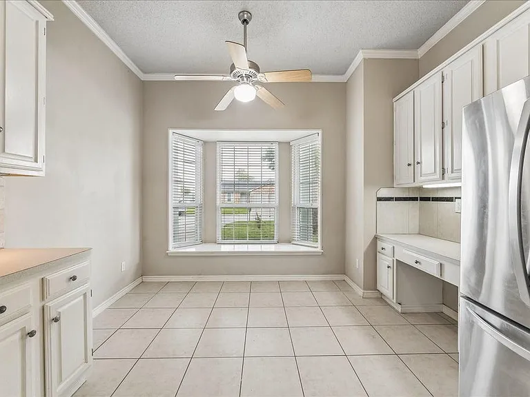 10131 Golden Sunshine Dr — Photo 9