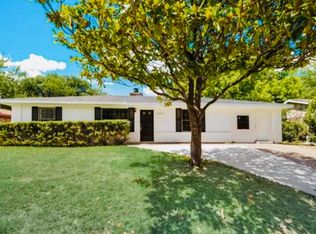 208 Austin Ave, Corsicana, TX 75110